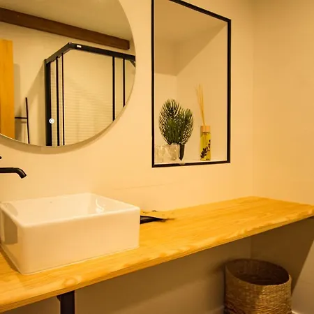 Nomade Santiago Hotel