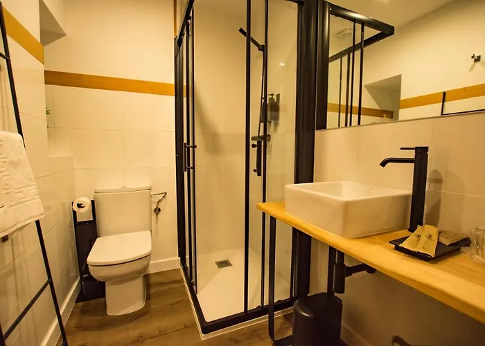 Hotel Nomade Santiago 3*